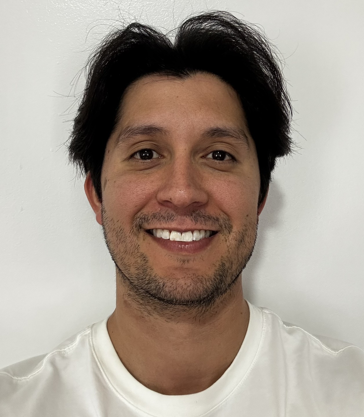 Carlos Alvarez-Tostado